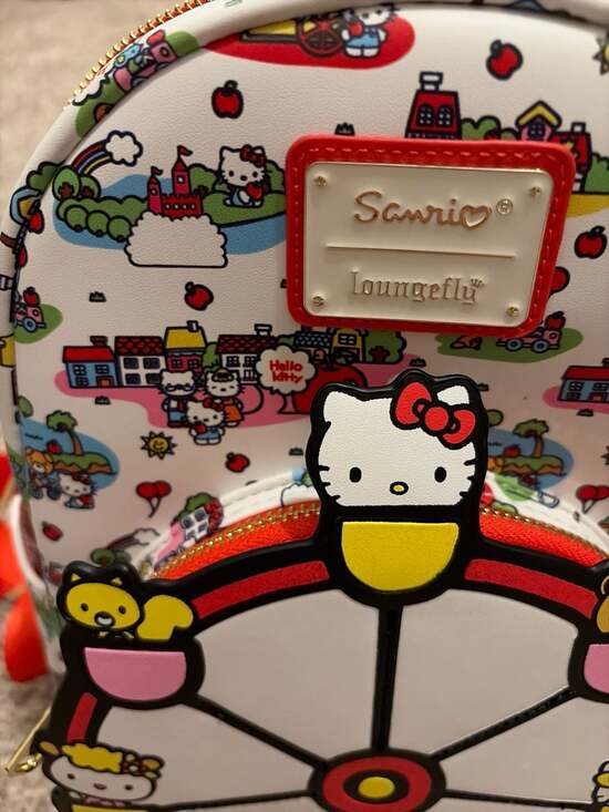 hello kitty mini backpack toy Real Littles- Kitty and Friends + 6 accessories - Series 2 - English Only the gingham pattern on the backpack adds a bit of fun flair Real Littles Sanrio Backpack